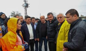 Başkan Vekili Özdemir, “Tüm ekiplerimizle sahadayız”