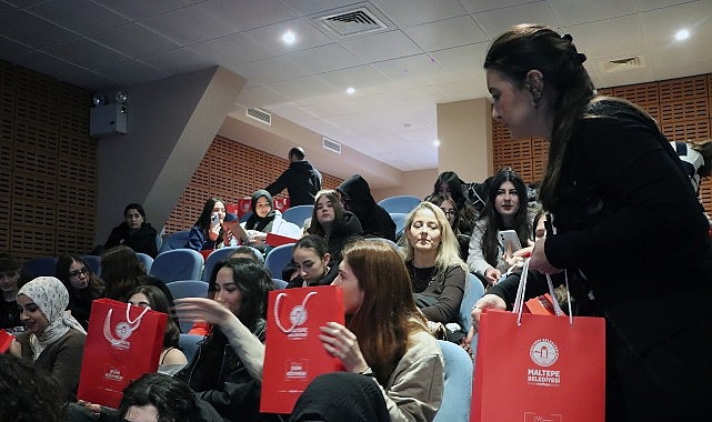 Maltepeli genç kızlara bağımlılık semineri ve hijyen eğitimi
