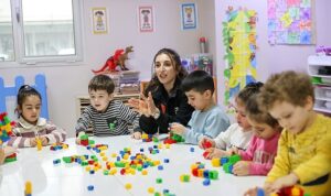 Buca’da miniklere deprem eğitimi