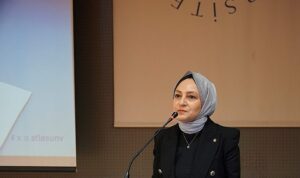 Öğr. Gör. İlkay Altunsoy: “Az görme geleceğin halk sağlığı sorunu”