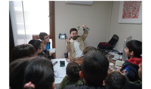 Seferihisar’da miniklerden anlamlı ziyaret: Başkan Yetişkin öğrencilerle buluştu