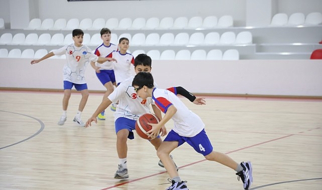 Spor Festivali Basketbol Müsabakalarıyla Start Aldı