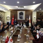 Başkan Özarslan 23 Nisan’da Makamını Şehit Oğlu Taha Burak Çakır’a Devretti
