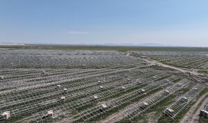 Konya Büyükşehir’den Yenilenebilir Enerjide Dev Atılım  Başkan Altay: “GES Yatırımlarında Türkiye’de Birinci Sıraya Yerleşmiş Olduk”