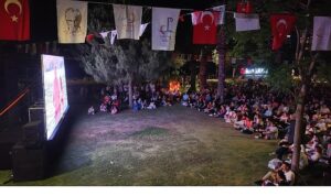 Bayraklı’da Açık Hava Sinema Günleri Devam Ediyor