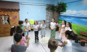 Osmangazi’de Yaz Tatili Drama Atölyesiyle Renkleniyor