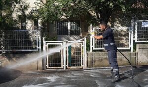 Aydınevler’de toplu temizlik çalışması