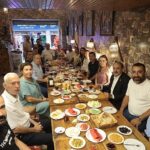 Başkan Mutlu, Tarihi Çarşı’da esnafla buluştu: “Kemeraltı, en büyük zenginliğimiz”