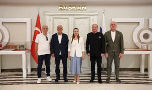 Başkan Vekili Büşra Özdemir Alanyaspor yönetimini ağırladı