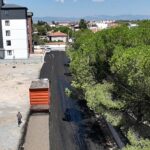 Burhaniye’de 12 Ayrı Mahallede Yol Seferberliği