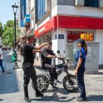 Karşıyaka Çarşısı’nda araç denetimleri sürüyor