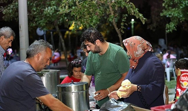 Kartepe’de Yaz Akşamları Açık Hava Sinemasıyla Renkleniyor