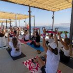 Körfez manzarasında spor keyfi