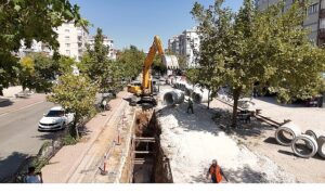 KOSKİ, Rauf Denktaş Caddesi’nde Altyapıyı Güçlendiriyor