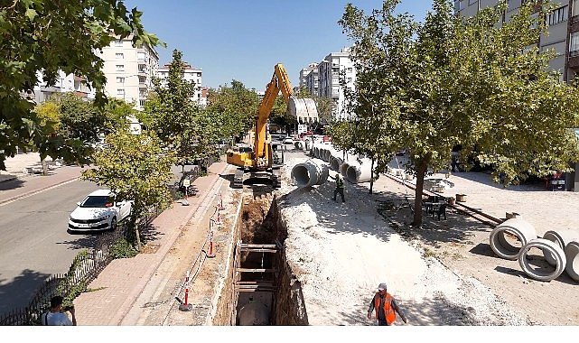 KOSKİ, Rauf Denktaş Caddesi’nde Altyapıyı Güçlendiriyor