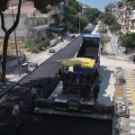Manisa Büyükşehir Belediyesi, Salihli’de 4 Caddeyi Sıcak Asfaltla Yeniliyor