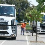 Osmangazi Belediyesi’nden Sıcak Havalarda Yeşil Alanlara Can Suyu 