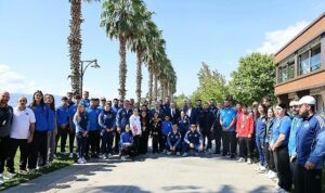 Başkan Büyükakın başarılı sporcularla buluştu