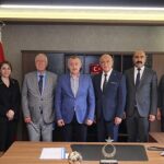 Cem Vakfı, teşekkür için Başkan Büyükakın’a geldi