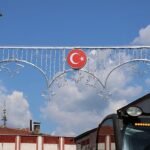 Geyve Çarşısında Dekoratif Aydınlatma Çalışmaları Başladı