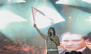 İEF’de müzik ve mizah bir arada