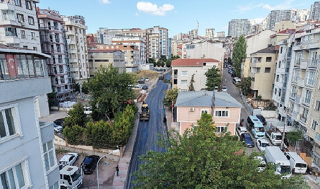 Maltepe’de yol yenileme çalışmaları devam ediyor