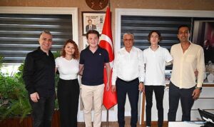 Antalya Bisiklet Sevenler Spor Kulübü’nden Başkan Topaloğlu’na ziyaret