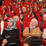 Erdim, “Aile Nedir?” söyleşisinde dikkat çeken mesajlar verdi;  “İnsanın en önemli görevi kendisini onarmasıdır”